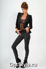 Serena Kay (    FUREUR (PANTALON)) -  - 2010
,     