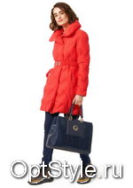 Caroline Biss (    4401 (MANTEAU)) -  - 2021
,     