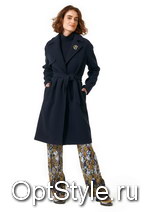 Caroline Biss (    4415 (MANTEAU)) -  - 2021
,     