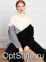 Marina V (    FW21-006 (PULLOVER)) -  - 2022
,     