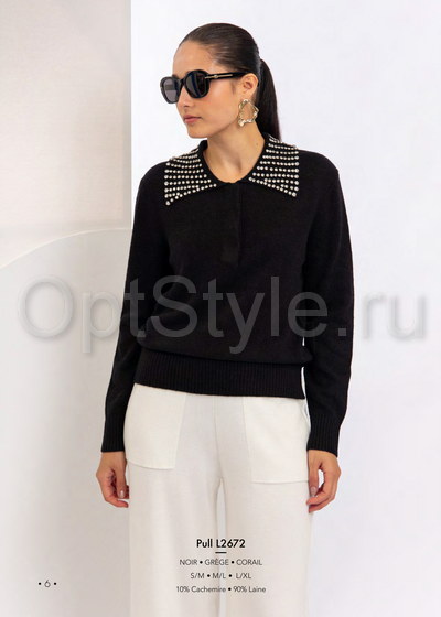 Cristina -  - 2025
,   
    