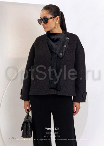Cristina -  - 2025
,   
    