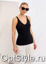 Cristina -  - 2025
,     