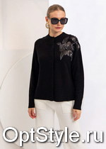 Cristina -  - 2025
,     