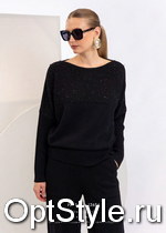 Cristina -  - 2025
,     