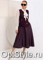 Cristina -  - 2025
,     