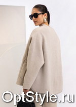 Cristina -  - 2025
,     