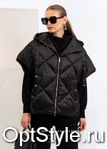 Cristina -  - 2025
,     